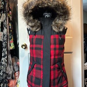 Eddie Bauer Women's Red and Black Plaid Vest with Faux Fur Hood